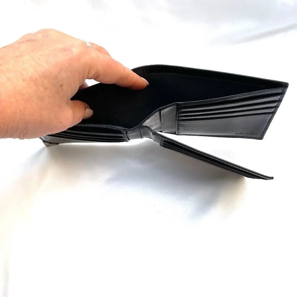 Auc Prada Black Pat Leather Three Fold ID Wallet Vintage